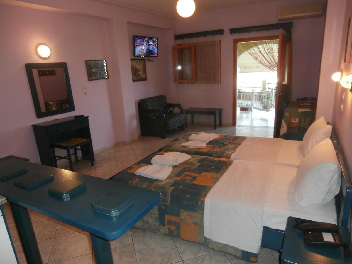 Haravgi Hotel Патитири Экстерьер фото