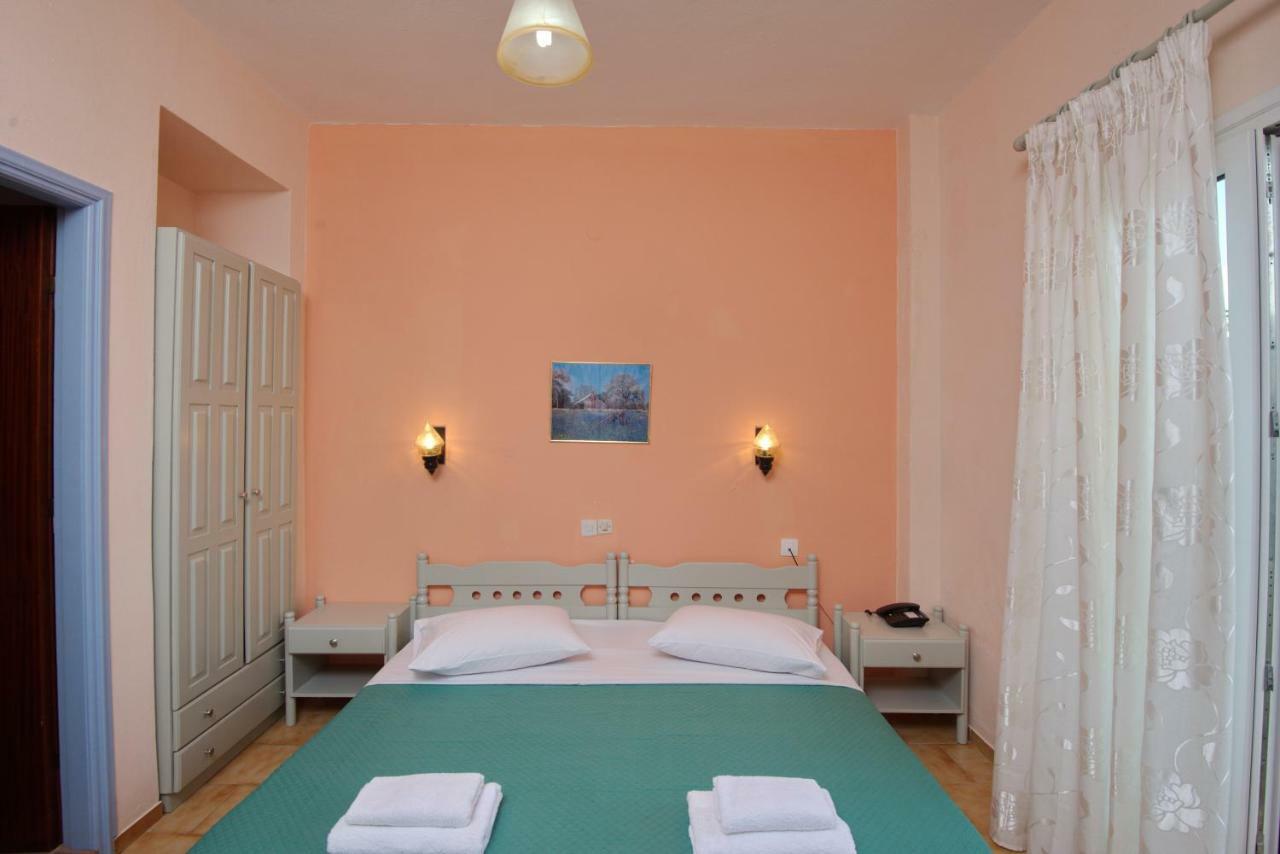 Haravgi Hotel Патитири Экстерьер фото